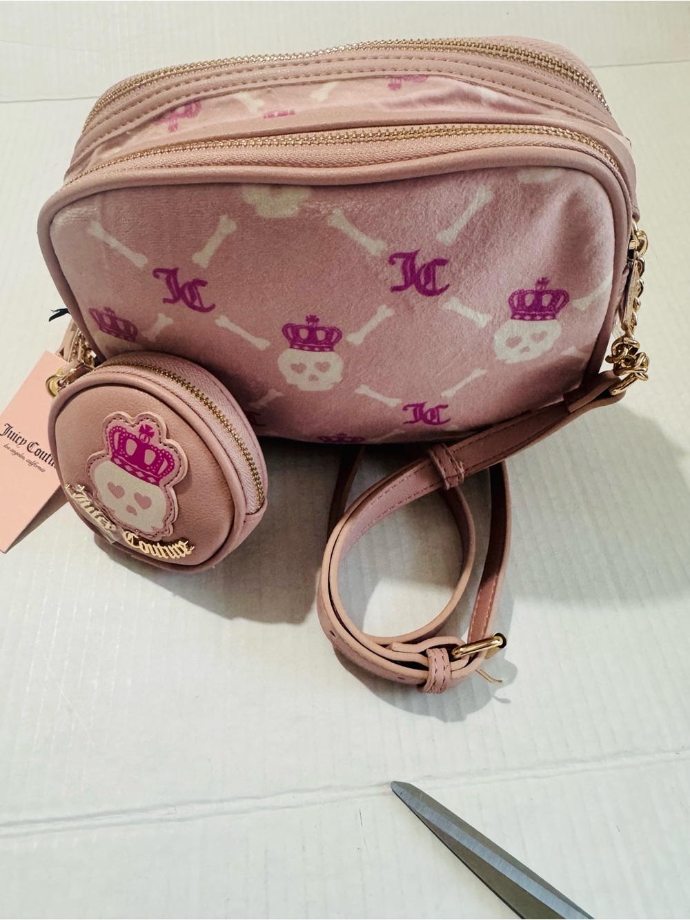 Juicy Couture haunted couture dbl camera Crossbodyw Coin Pouch dusty pink BNWT